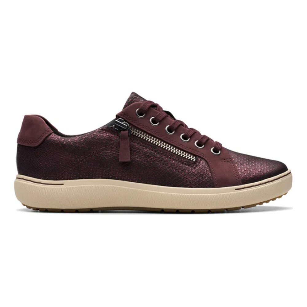💙SALE💙 NWB Clarks Women's 9 W US/40 EU Nalle Lace Leather Sneakers - Wine
